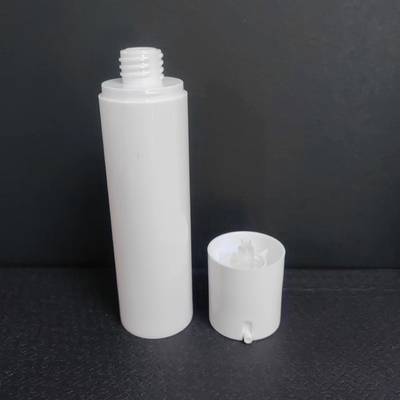 Φιάλη αντλίας χωρίς αέρα χωρητικότητας 80 ml με ματ / γυαλιστερή επιφάνεια