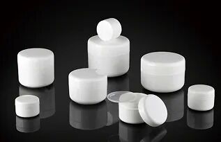 μια σειρά καλλυντικών συσκευασιών Lotionskin Cream Jar για φροντίδα προσώπου